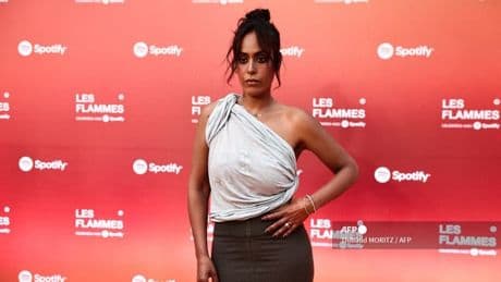 "Il fallait que je fasse un album de mon âge": Amel Bent sort son 8ème album, 20 ans après ses débuts
