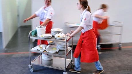 Arbeitsmarkt: Mindestlohnbranchen sehen Gefahr einer Lohnspirale