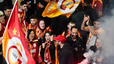 Galatasaray açıkladı! Şampiyonluk için dev kutlama