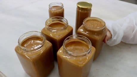 Sakın ağzınıza sürmeyin! Bakteri tespit edildi: Hepsi raflardan indiriliyor