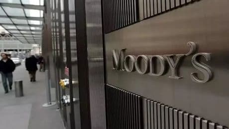 Moody's'ten flaş karar! ABD'nin kredi notu düşürüldü