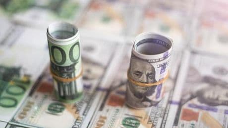 UBS, doların 2026’ya kadar değer kaybetmesini bekliyor