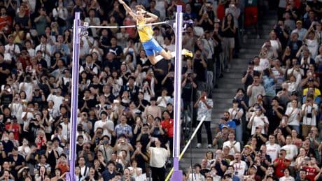 Duplantis revienta de nuevo el récord de salto de pértiga