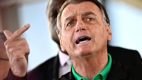 Brasilien - Hausarrest für Ex-Präsident Bolsonaro