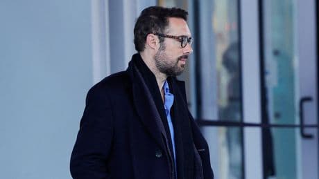 Dans La Soif de honte, Nicolas Bedos revient sur sa condamnation et révèle avoir été victime d’un viol