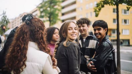 Kids Keep Saying 'Chat' And It's (Probably) Not What You Think It Means
