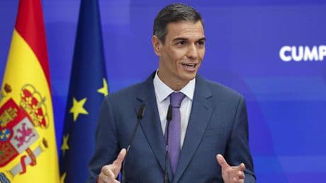 Sánchez resume su curso: ecología contra los fachas