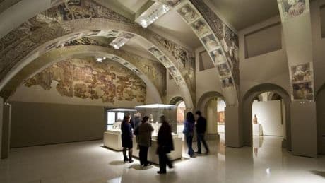 La Generalitat recuerda que es "imposible trasladar las pinturas del MNAC a Sijena sin dañarlas