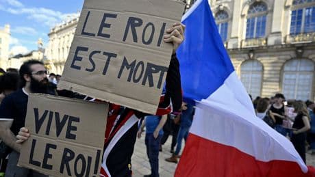 « Le système politique semble régressif mais aussi de plus en plus répressif »