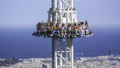 El Parque de atracciones Tibidabo: una escapada de ocio con vistas 360 sin salir de Barcelona