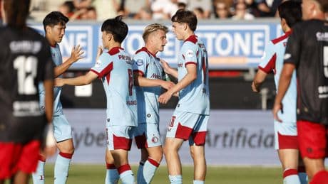 Feyenoord moet knokken, maar boekt wel zege bij Excelsior