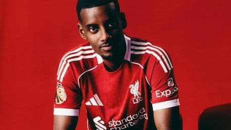 Newcastle say brutal goodbye to Alexander Isak with damning 37-word transfer statement