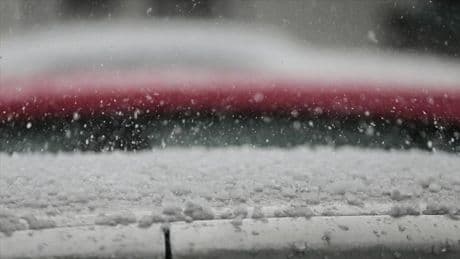 Meteoroloji uyarmıştı! Bir anda başladı: Nisan ortasındaa her yeri beyaza bürüdü
