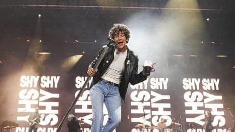 Glastonbury viewers vent over ‘hopeless’ The 1975 set as one thing ruins it