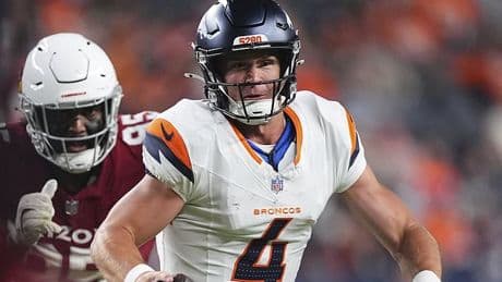 NFL quarterback shocks two teams by rejecting their contract offers to remain a backup