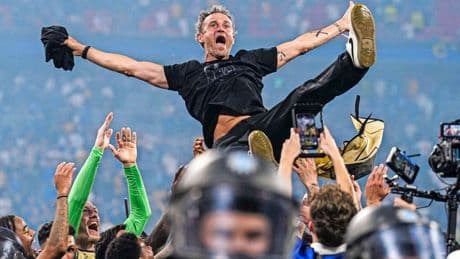 Herbeleef Champions League-finale: Paris Saint-Germain viert feest in München, Denzel Dumfries en Internazionale treuren