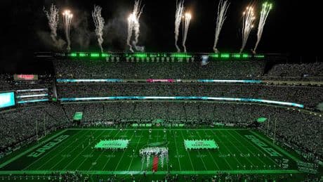 Zuschauer mussten Plätze verlassen - NFL-Auftaktspiel eine Stunde unterbrochen