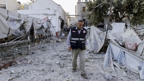 Gaza: l'armée israélienne accusée de détruire délibérément le système de santé en tuant les médecins