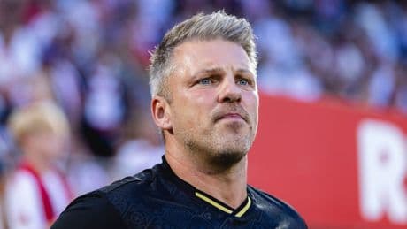 1. FC Köln: Kwasniok überrascht – FC-Star nicht im Wolfsburg-Kader