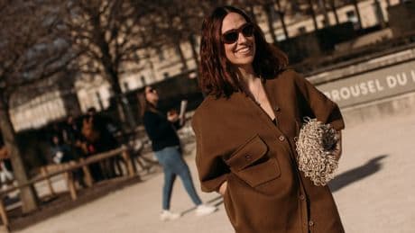 Ni corto ni largo: los cinco cortes de pelo midi cómodos y elegantes que favorecen a todos los rostros