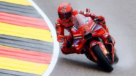 Unschlagbar im Regen - Marquez rast zur 11. Pole am Sachsenring
