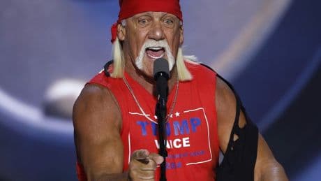 BREAKING: Wrestling great Hulk Hogan dead at 71