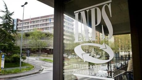 Bonus pensioni 2025, come funziona? Chi può richiederlo? Quali sono i requisiti? Quanto aumenta l'assegno?