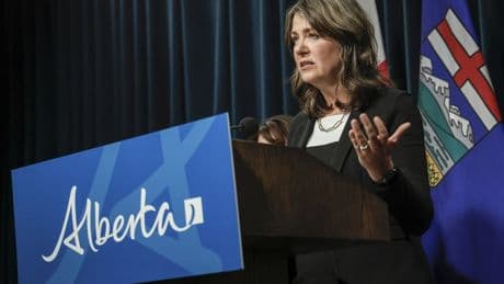 Premier Danielle Smith scheduled to shuffle her cabinet
