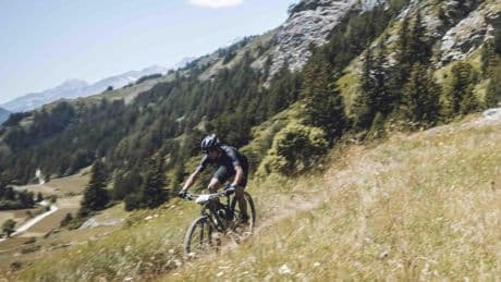 PP y Vox pactan que los ciclistas puedan volver a circular por los espacios naturales protegidos
