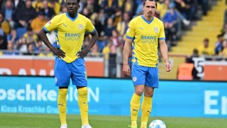 Haarsträubende Patzer – Braunschweig muss nach Debakel in die Relegation