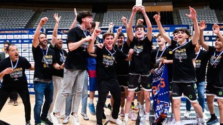 Santa Pau-PIFMA y Santa Anna reinan en la Copa Colegial