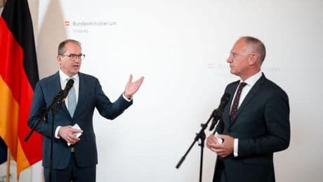 Migrationspolitik: Lob für Dobrindts Grenzpolitik bei Arbeitsbesuch in Wien