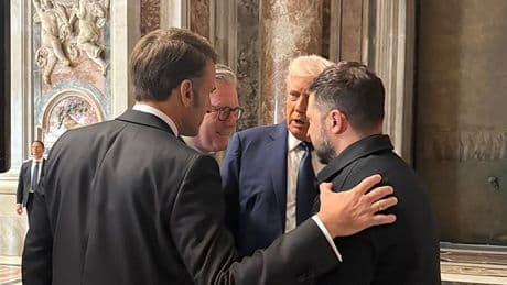 Donald Trump et Volodymyr Zelensky : l’autre conclave de Rome