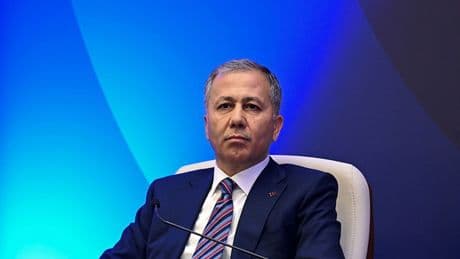 Bakan Yerlikaya açıkladı: Organize suç örgütüne ağır darbe