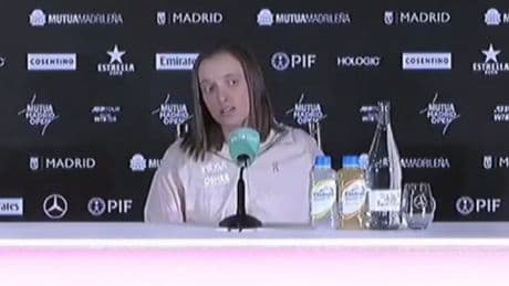 Swiatek, la risposta in conferenza fa calare il gelo: &quot;Sono troppo stupida per rispondere&quot;