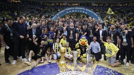 Fenerbahçe'den ABD'ye gidiyor