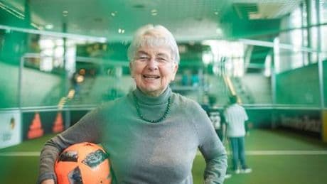 Vergessene Fußballpionierin Christa Kleinhans: »Gucken die uns auf Busen, Beine oder Po?«