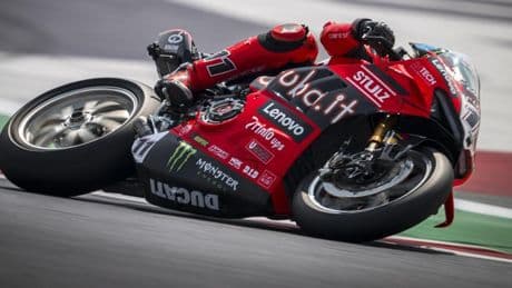 Bulega acelera ante Toprak