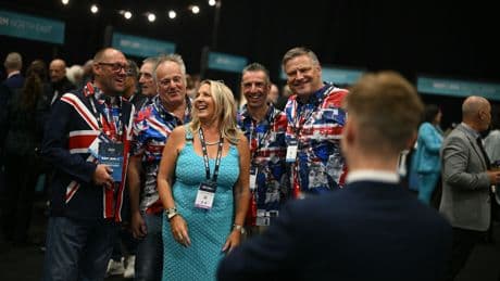 Royaume-Uni : en Congrès à Birmingham, Reform UK surfe sur la question migratoire