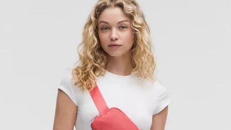 'Stunning' £38 lululemon bag 'looks great with everything' and 'holds so much'