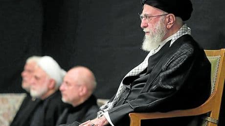 Jamenei acude a su primer acto público tras el ataque de Israel y EE UU a Irán