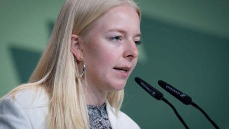 Jette Nietzard: Grüne-Jugend-Chefin darf Bundestagsausweis wohl behalten
