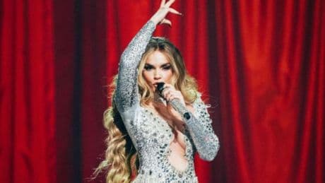 Final Eurovisión 2025, en directo | Actuación de España y Melody con 'Esa Diva', las votaciones y resultado de esta noche