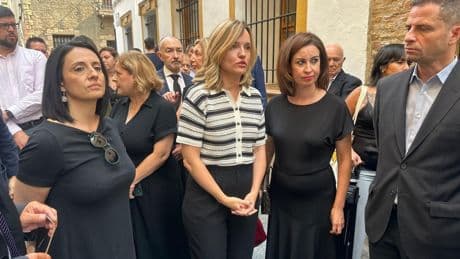 Compañeros y rivales políticos rinden homenaje a Javier Lambán, una persona "que nunca tuvo dobleces"