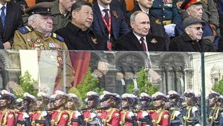 Rusia celebra los 80 años de la victoria sobre los nazis con un gran desfile en Moscú