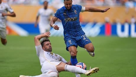 El saudí que se 'convirtió en submarino amarillo', fue el verdugo de Argentina en Qatar y que hoy enfrenta al Madrid en el Mundial de Clubes