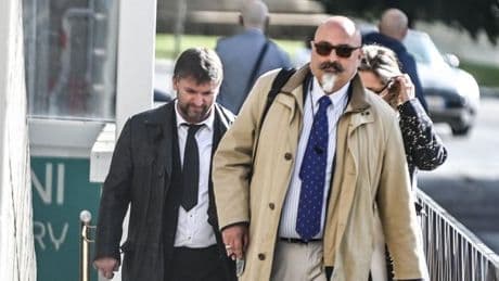 Perugia, uccise il figlio di 3 anni e lo lasciò sulla cassa di un supermarket: «La madre era capace di intendere». Il papà: «Me l'ha portato via»