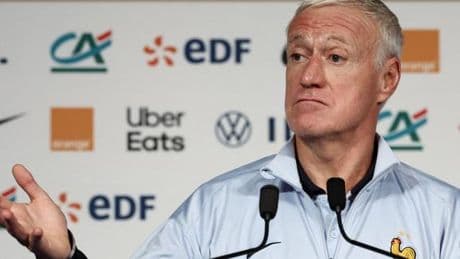 Didier Deschamps entre stratégie d’évitement et justifications après les blessures d’Ousmane Dembélé et de Désiré Doué