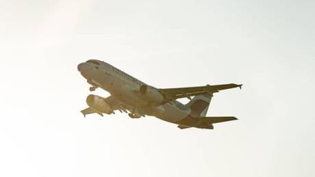 Flughafen Köln/Bonn: Flug nach Antalya für Mann plötzlich 1.000 Euro teurer