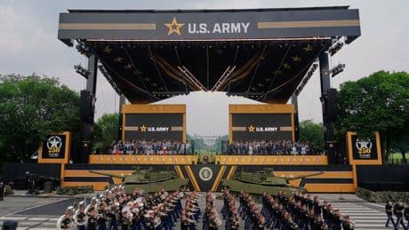 USA: Diese Unternehmen haben Trumps Militär-Parade gesponsort